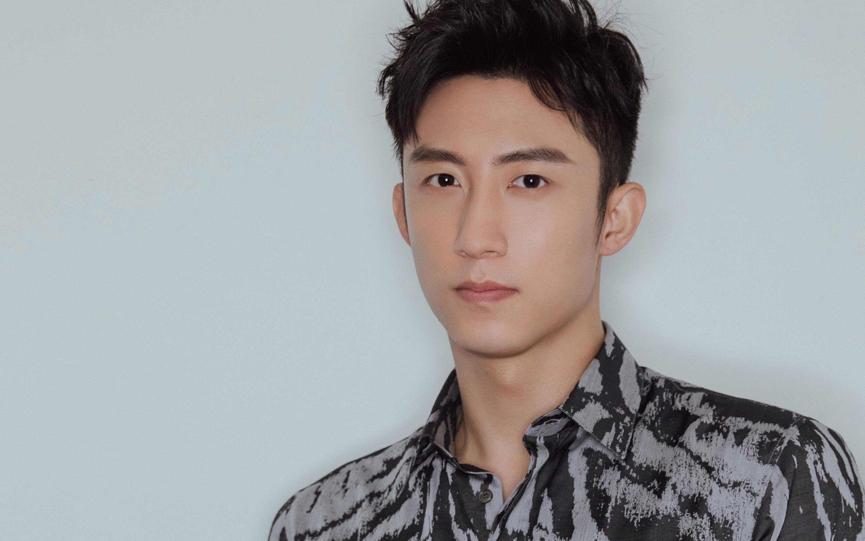 维尔·冯·威克:在高强度对抗中脱颖而出,成为南非队锋线支柱,维尔纳冯布隆贝格